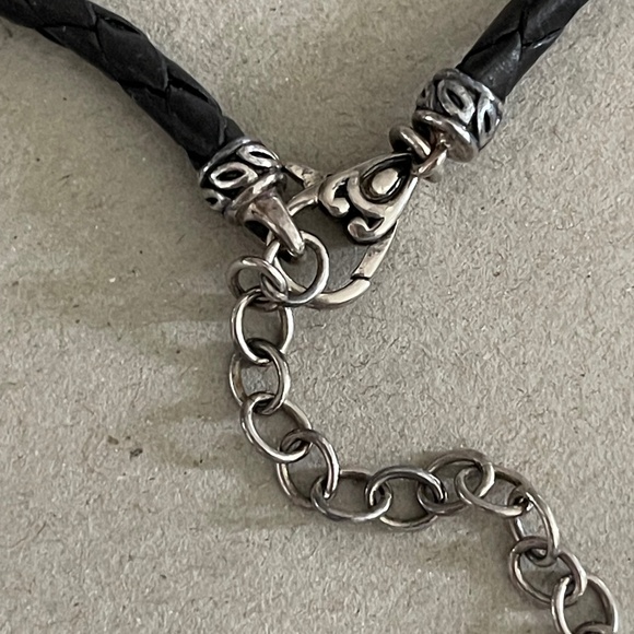 JOHN HARDY - Sterling Twisted Slider Pendant & Black Leather Necklace - Picture 2 of 10